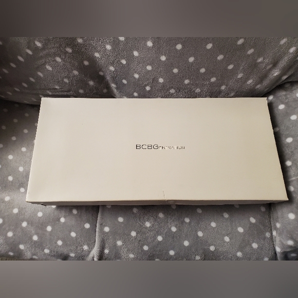 BCBG Knee high leather high heeled boots - Picture 13 of 13